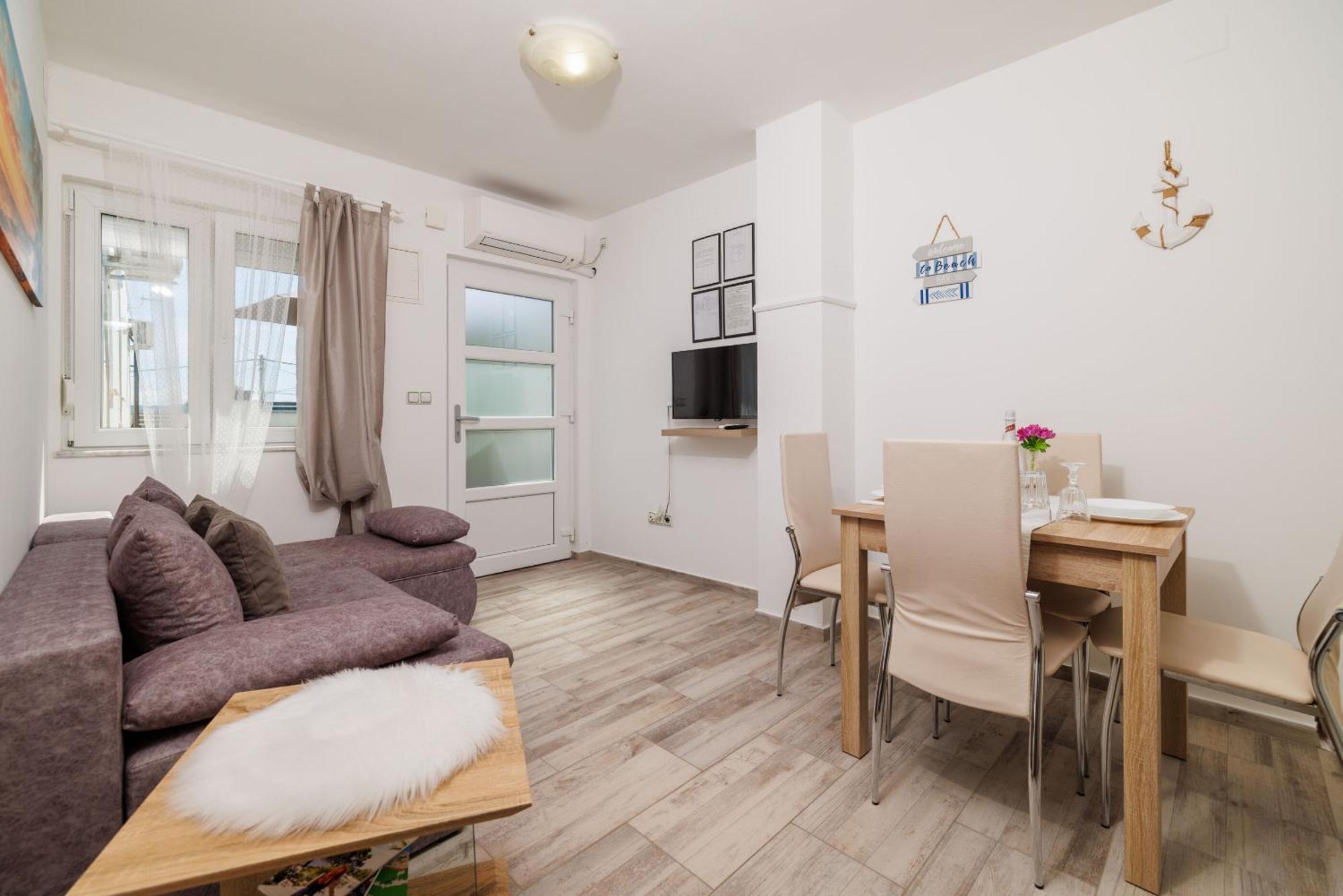 Apartments Luna Crikvenica Exterior foto